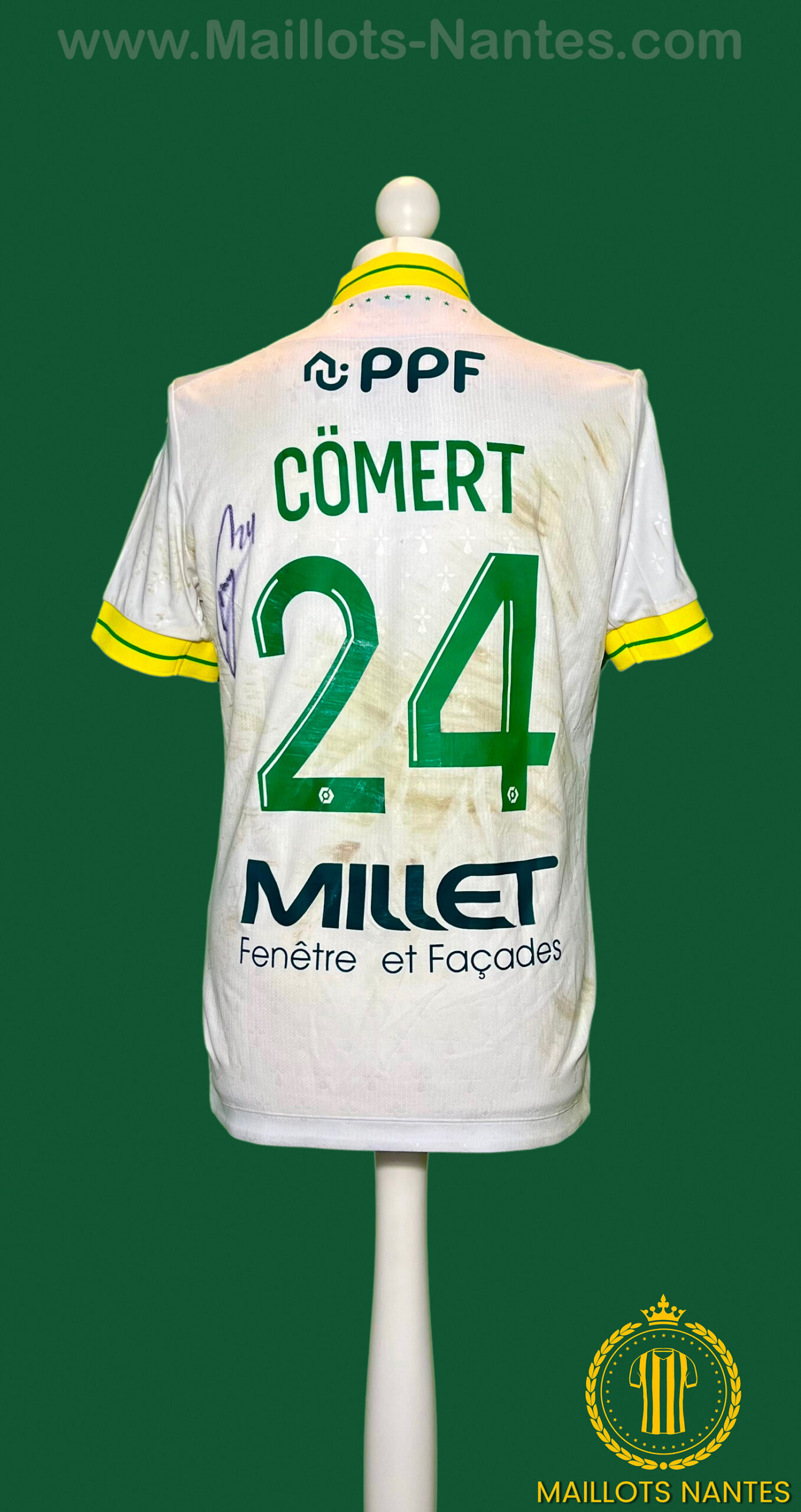 Maillot FC Nantes : les tenues 2023-2024, dévoilées par Macron